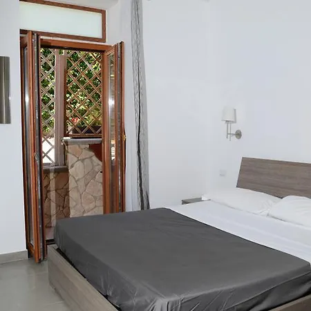 Bed & Breakfast Giardino Eden Neapel